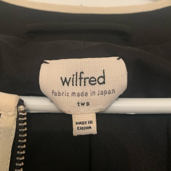 Aritzia Wilfred Chanel esque jacket - Picture 3 of 4